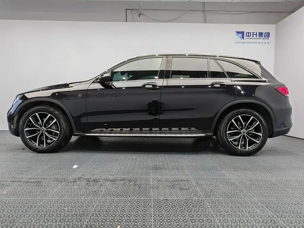 Mercedes-Benz GLC — миниатюра 7