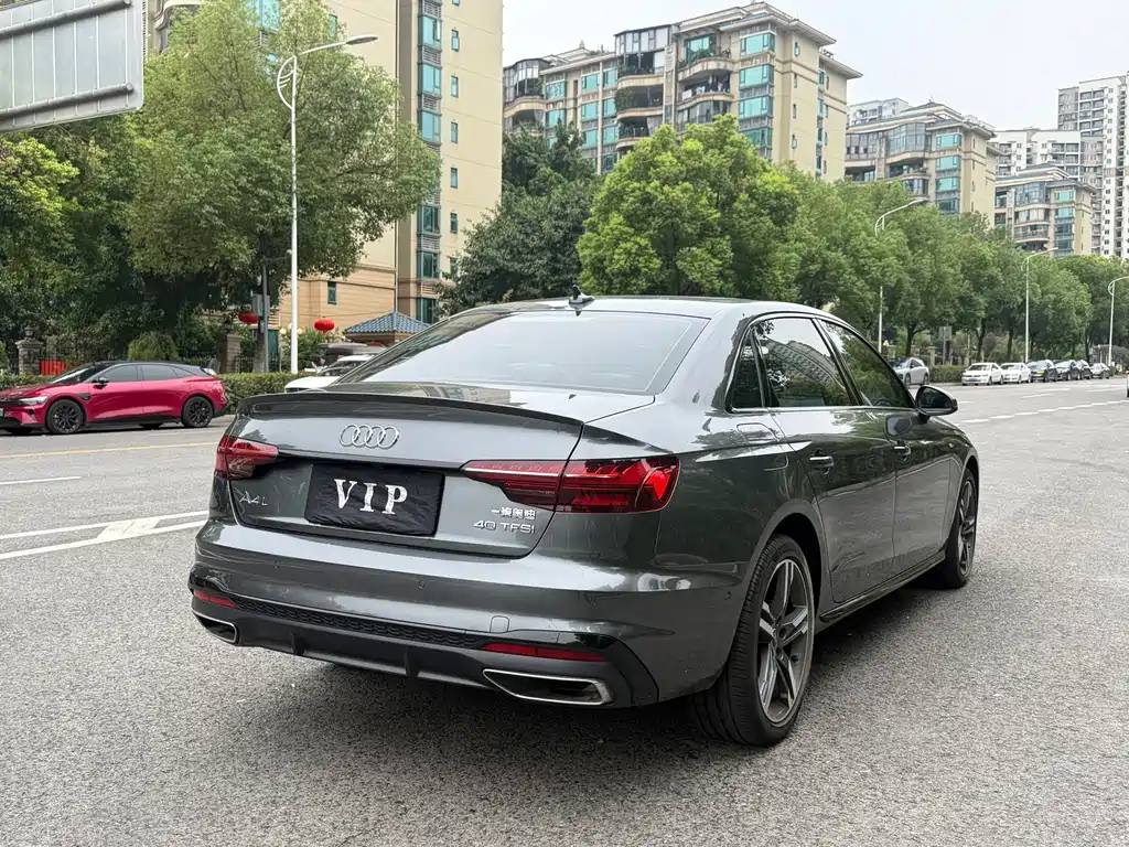 Audi A4L — миниатюра 12