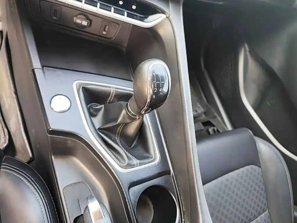 Changan Eado — миниатюра 14