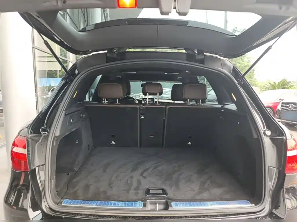 Mercedes-Benz GLC — миниатюра 24