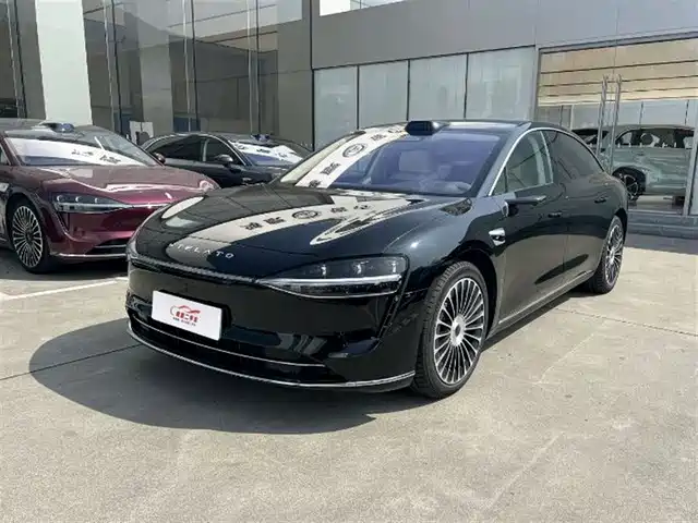 AITO ENJOY THE WORLD S9 2025