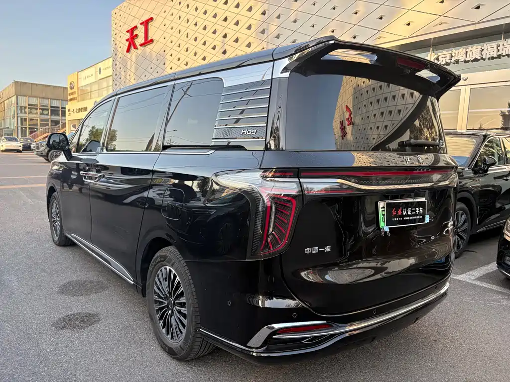 Hongqi Hongqi HQ9 PHEV — миниатюра 3