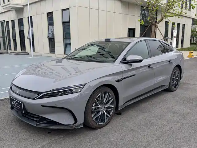 2025 BYD Han