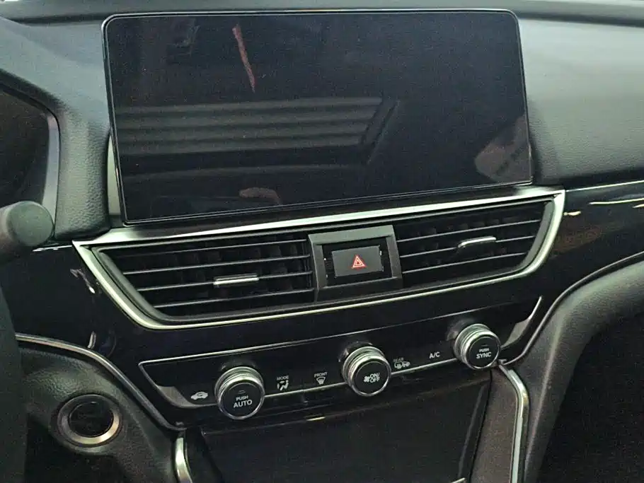 Honda Accord — миниатюра 13