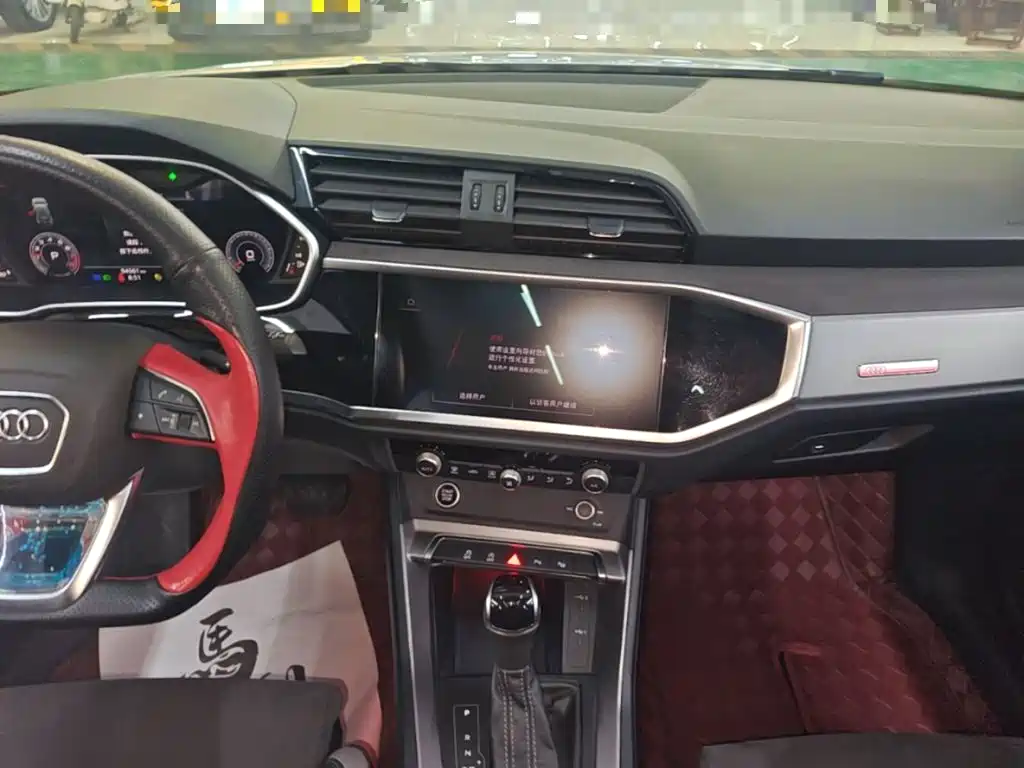 Audi Q3 — миниатюра 13