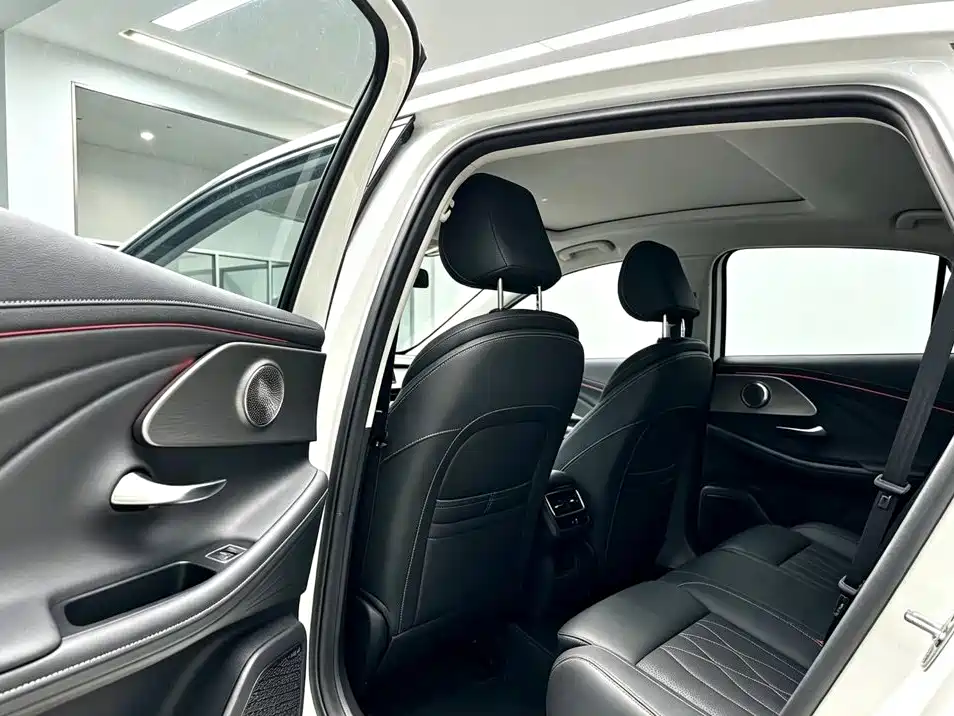 Chery Arrizo 8 — миниатюра 5