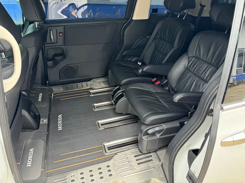 Honda Odyssey 2022 2.0L e:HEV Smart