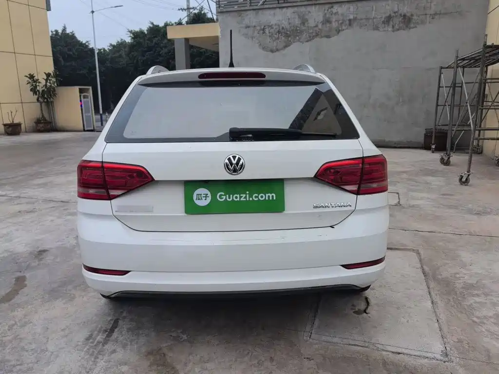 Volkswagen Santana — миниатюра 5