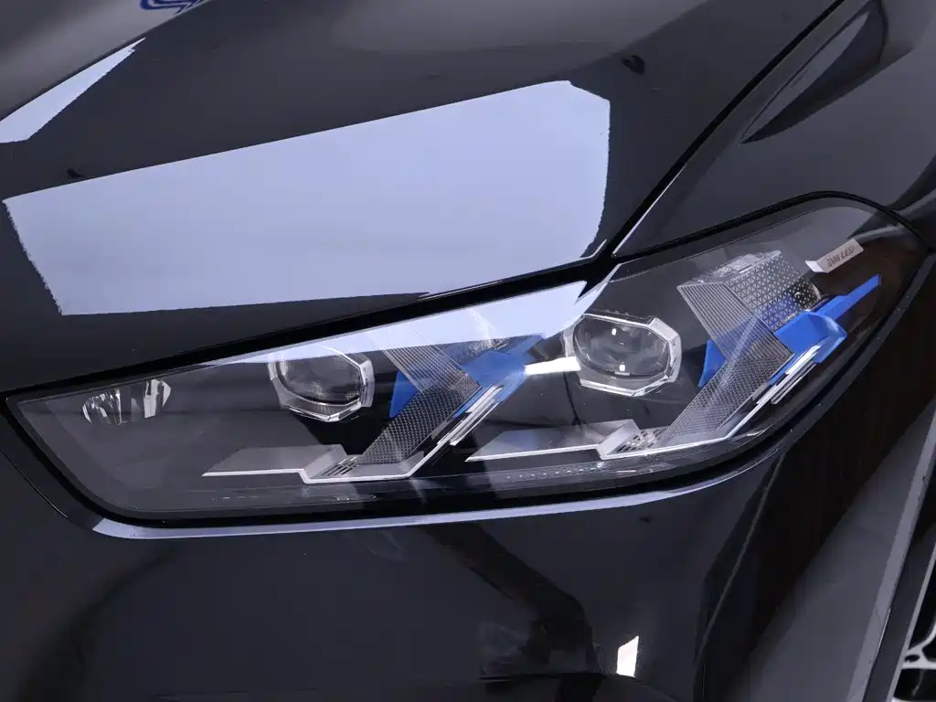 BMW X5 — миниатюра 4