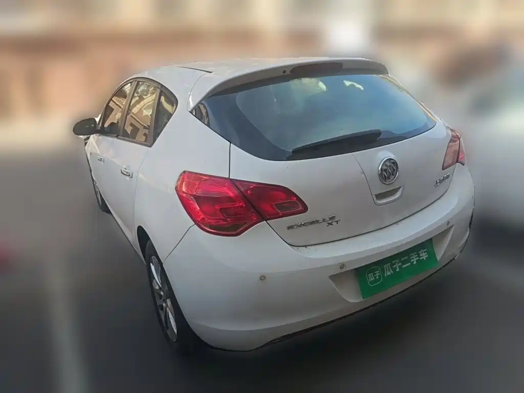 Buick Excelle — миниатюра 6