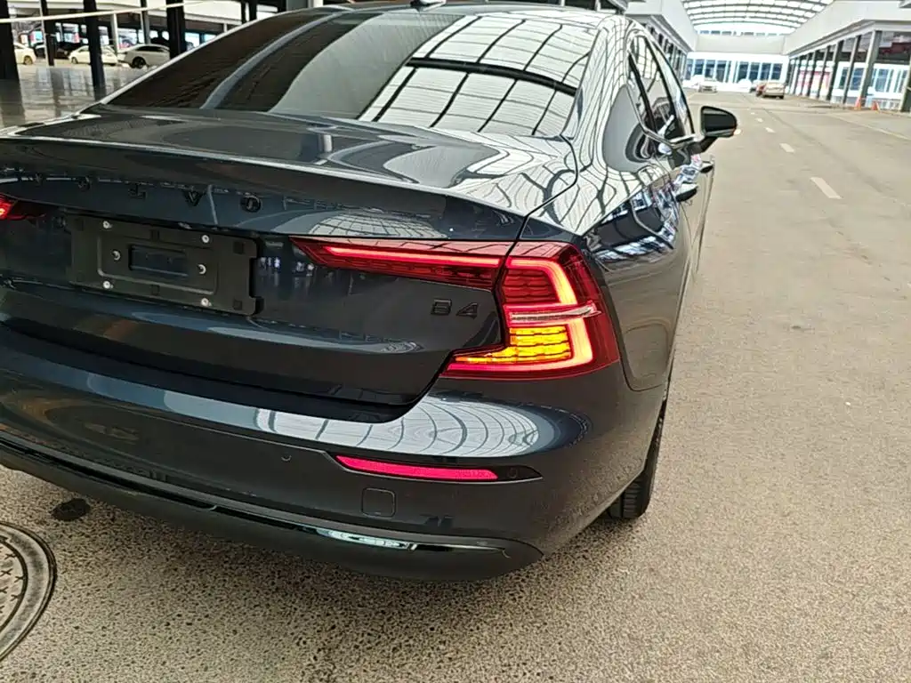 Volvo S60 — миниатюра 8