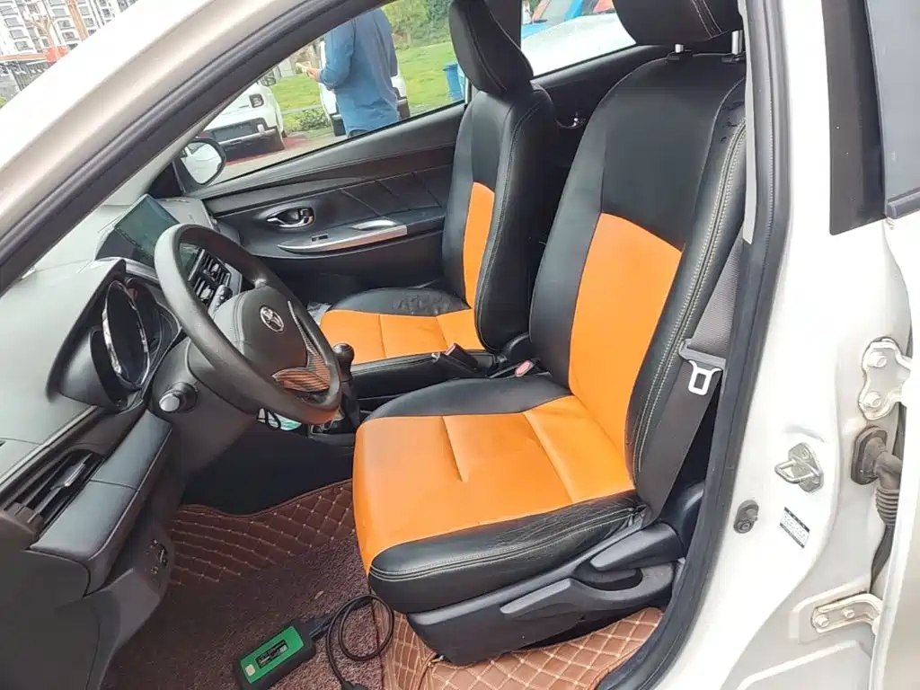 Toyota Yaris L — миниатюра 15