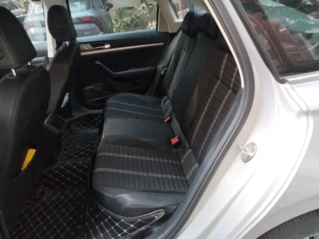 Volkswagen Lavida — миниатюра 15