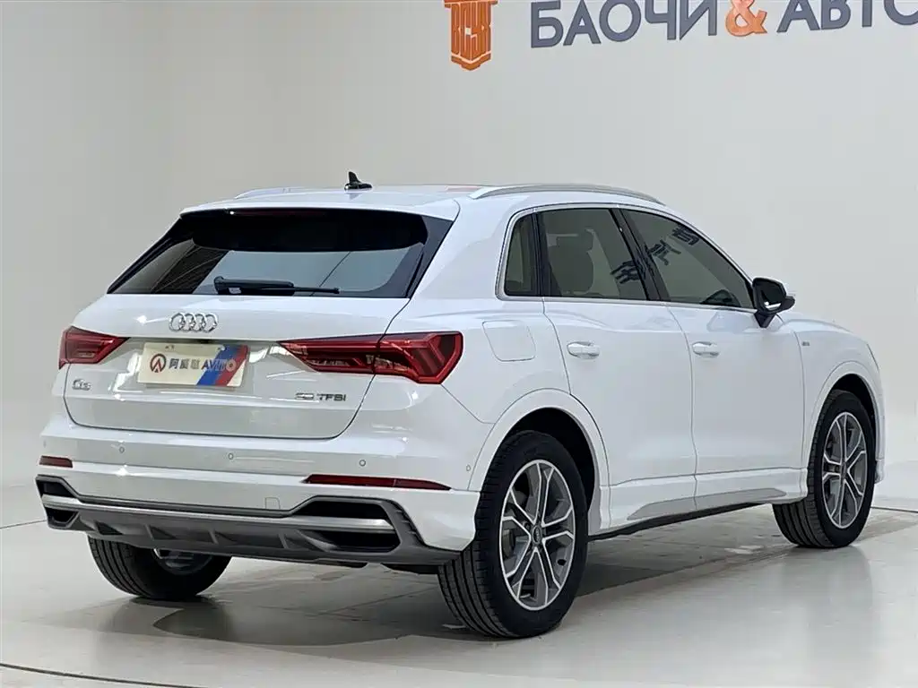 Audi Q3 2022 35 TFSI Fashion