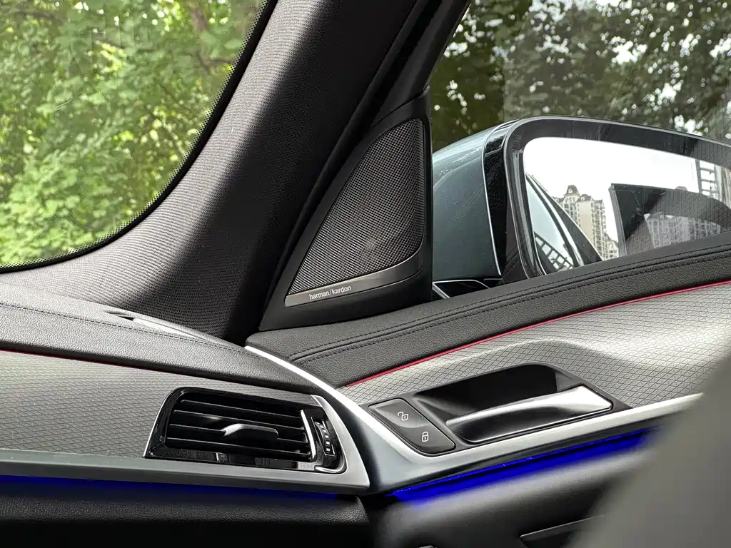 BMW 5 Series (Import) — миниатюра 17