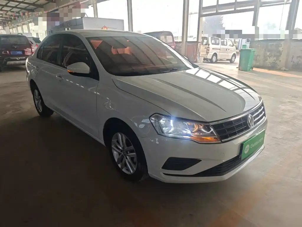 Volkswagen Jetta — миниатюра 4