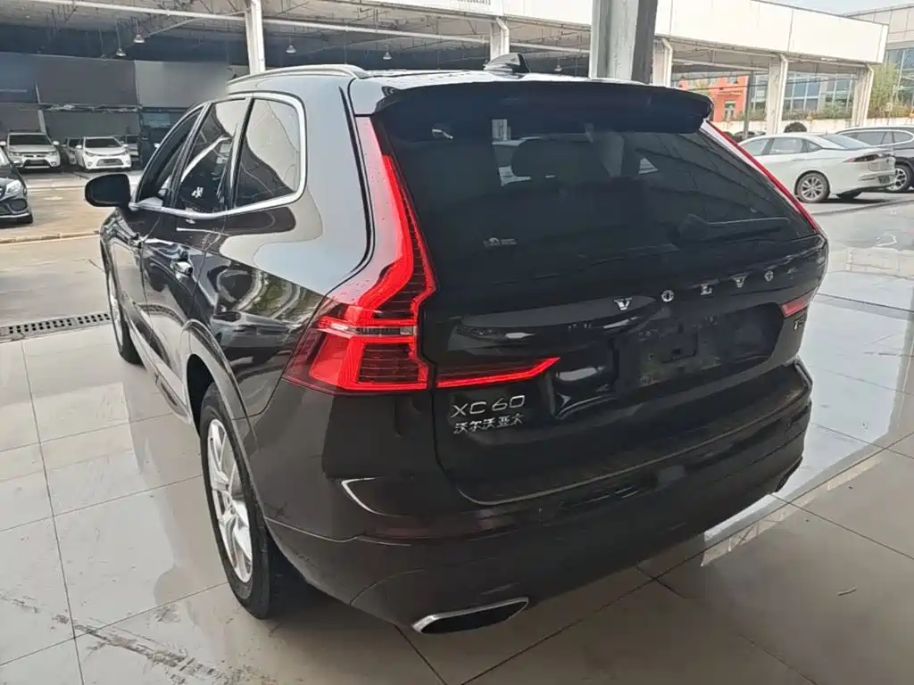 Volvo XC60 — миниатюра 5