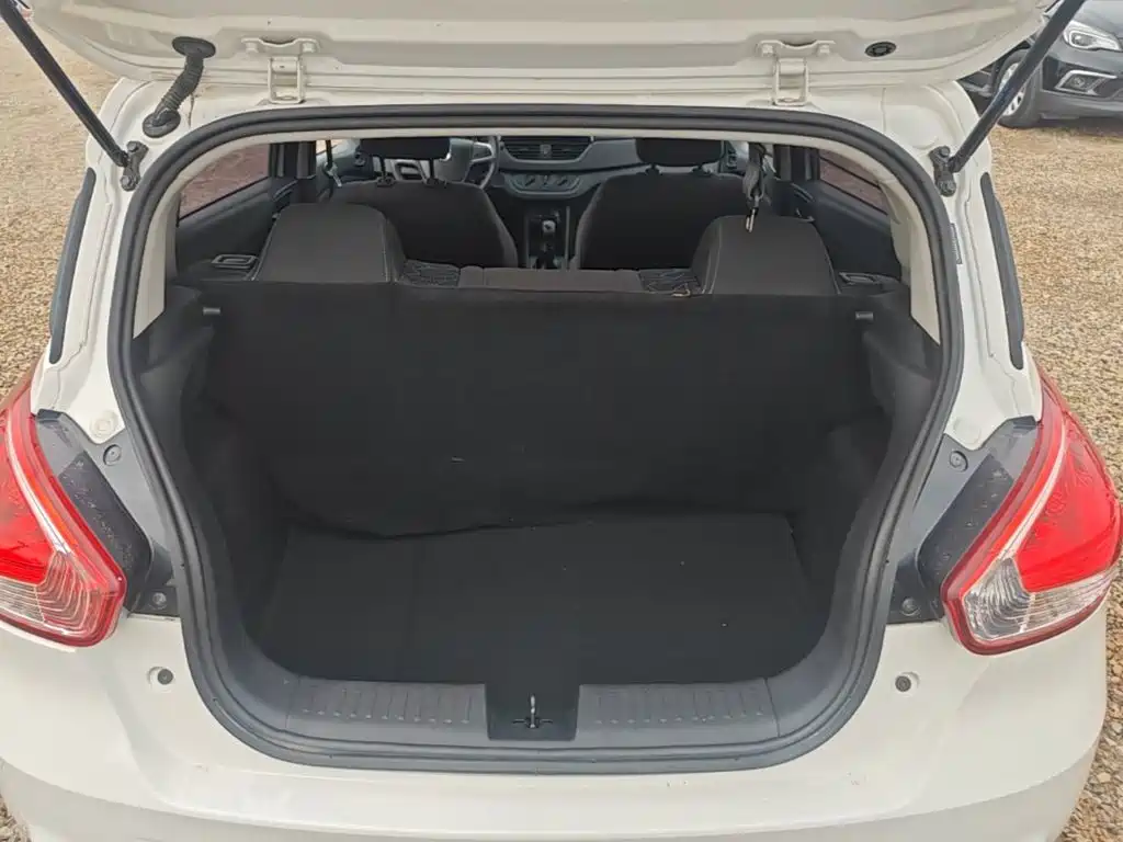 Baojun 310 — миниатюра 19