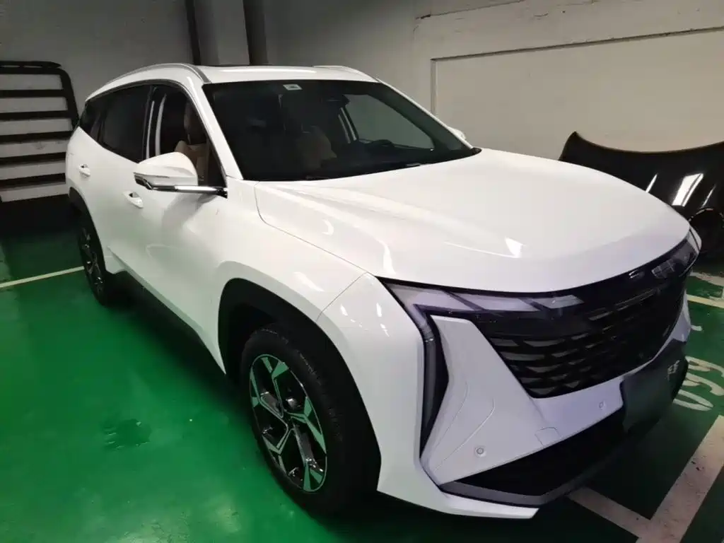 Geely Boyue L — миниатюра 4