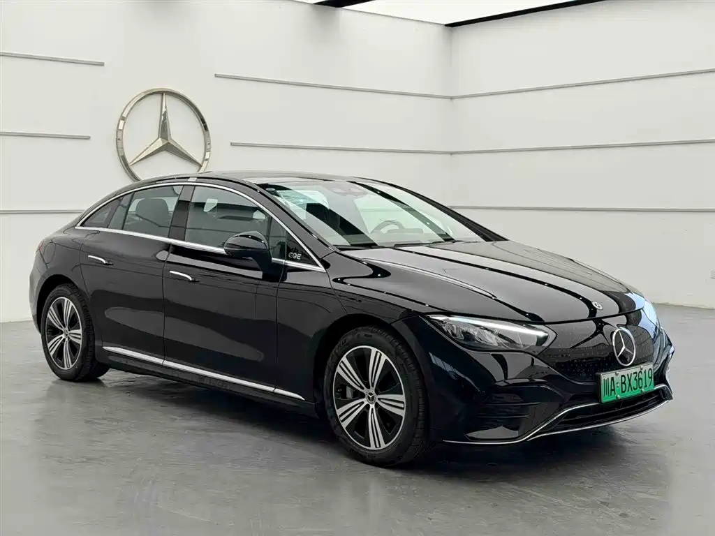 Mercedes-Benz EQE 2025 500 4MATIC Luxury