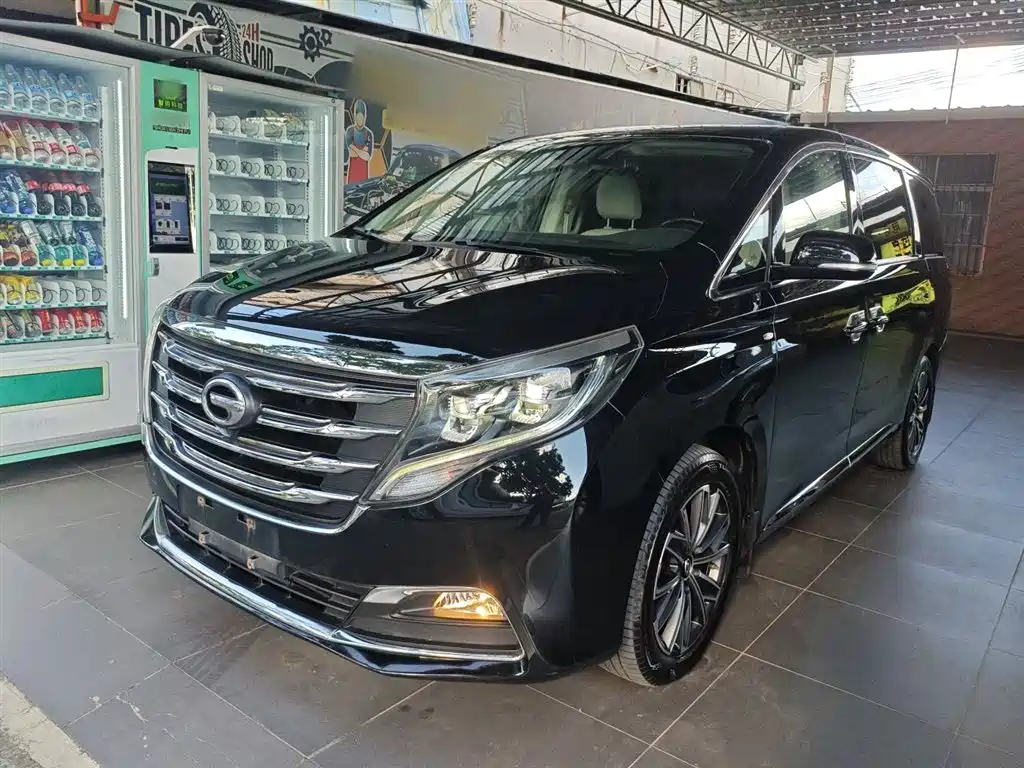 GAC TRUMPCHI M8