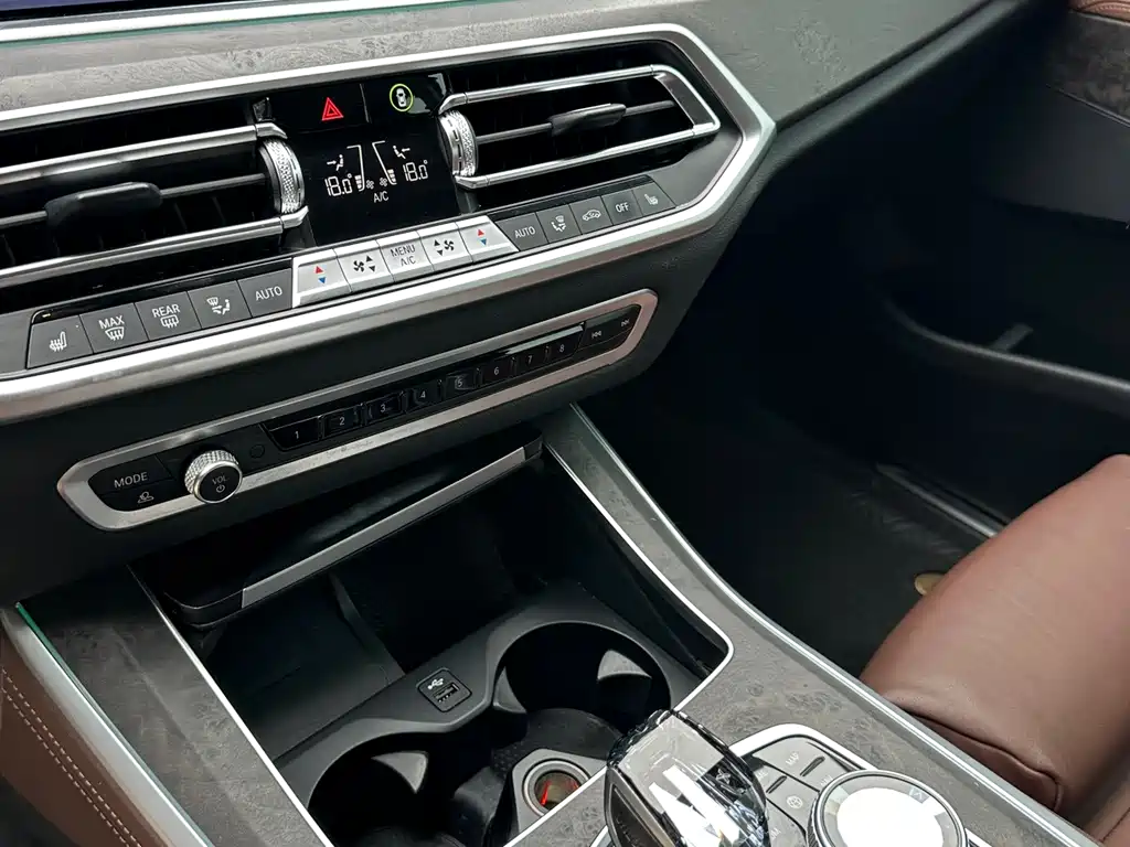 BMW X5 (Import) — миниатюра 8