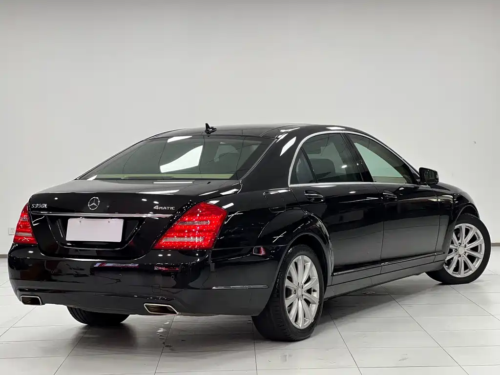 Mercedes-Benz S-Class — миниатюра 7