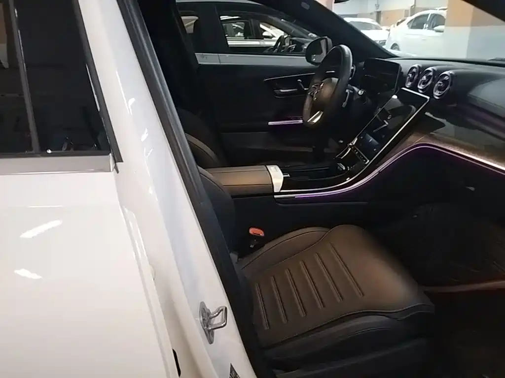 Mercedes-Benz C-Class — миниатюра 25
