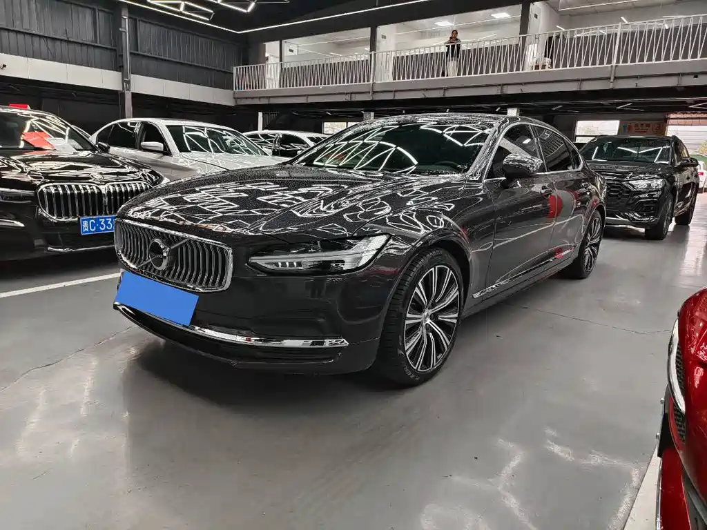 Volvo S90 2024