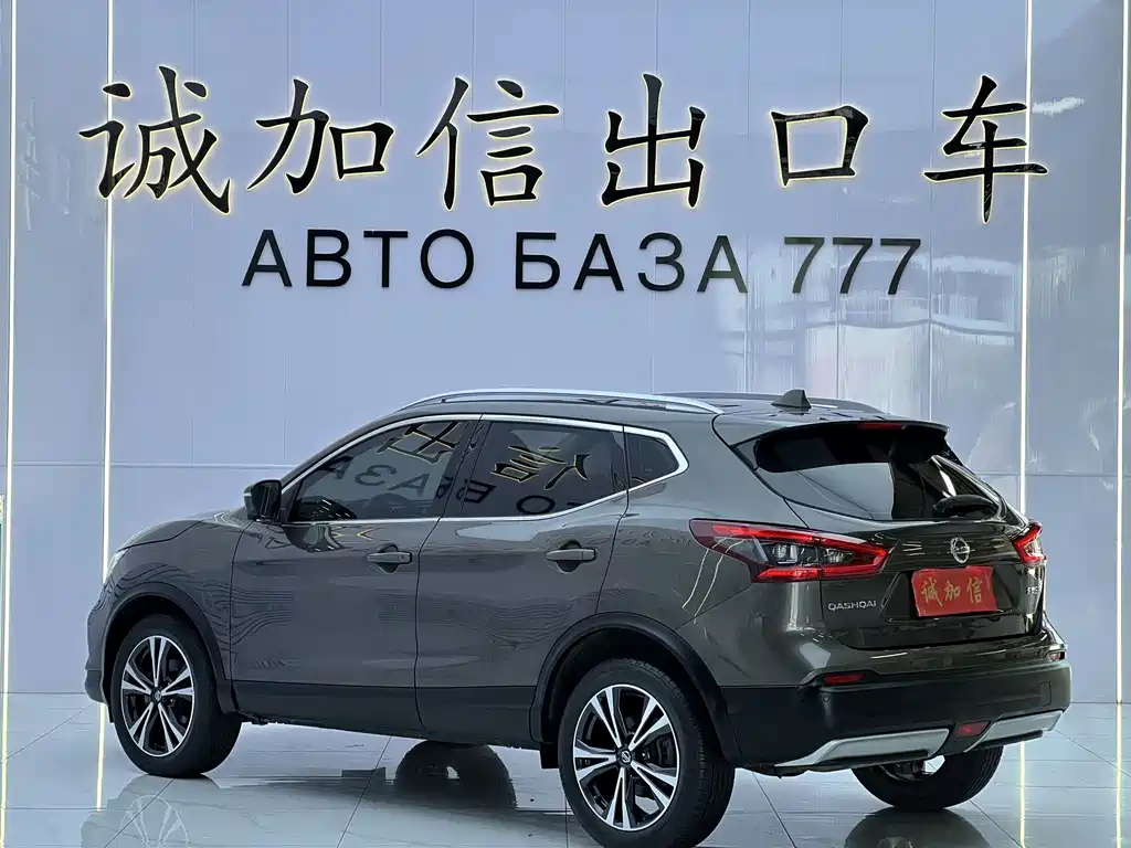 Nissan Qashqai — миниатюра 6