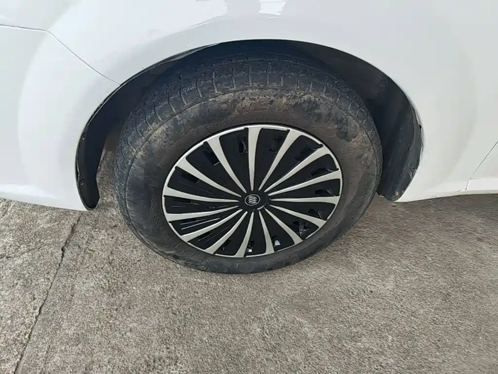 Buick Excelle — миниатюра 23