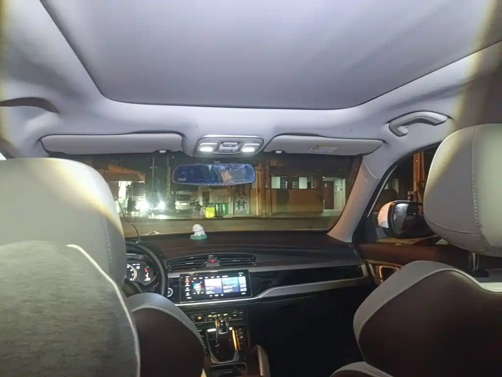 Geely Boyue — миниатюра 15