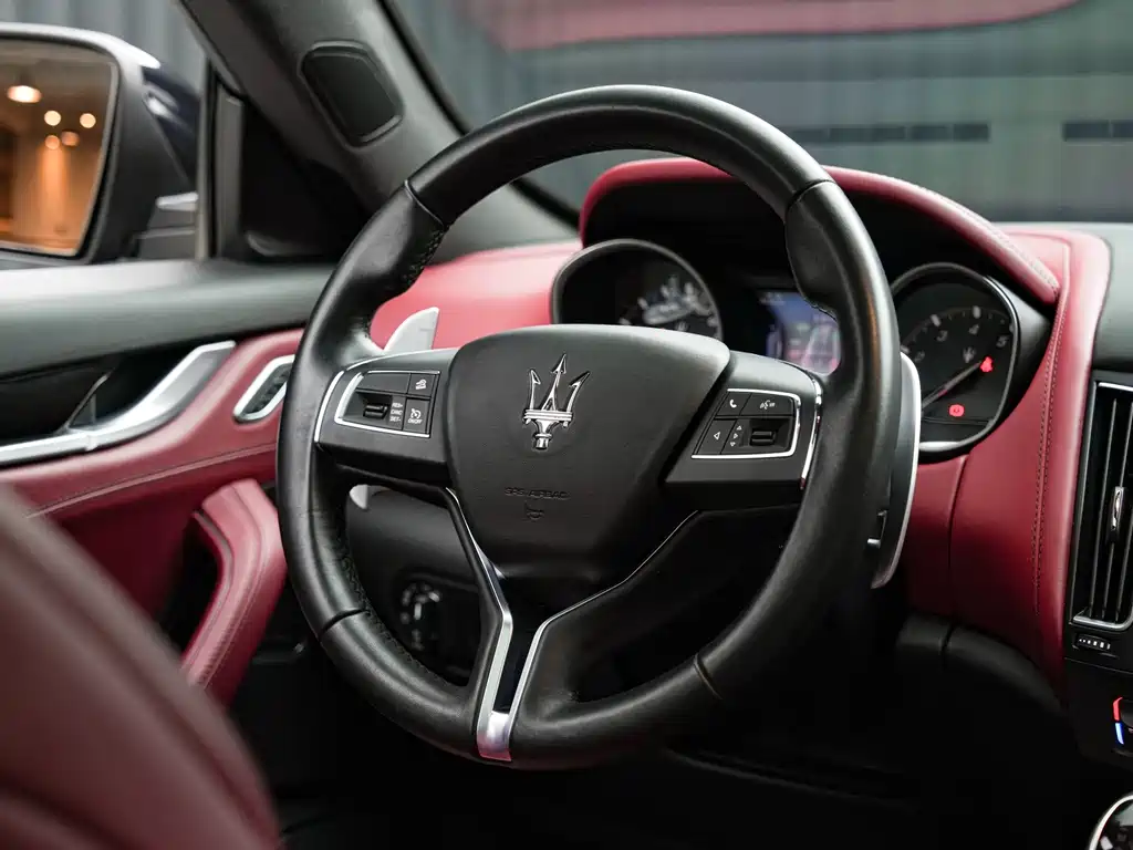 Maserati Levante — миниатюра 10