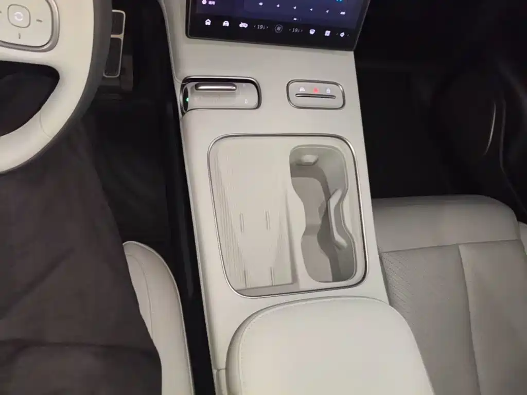 NIO EC7 — миниатюра 14