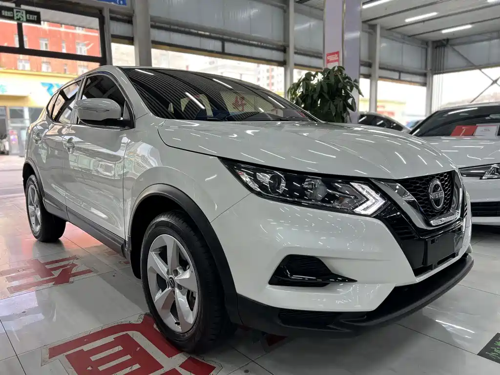 Nissan Qashqai — миниатюра 3
