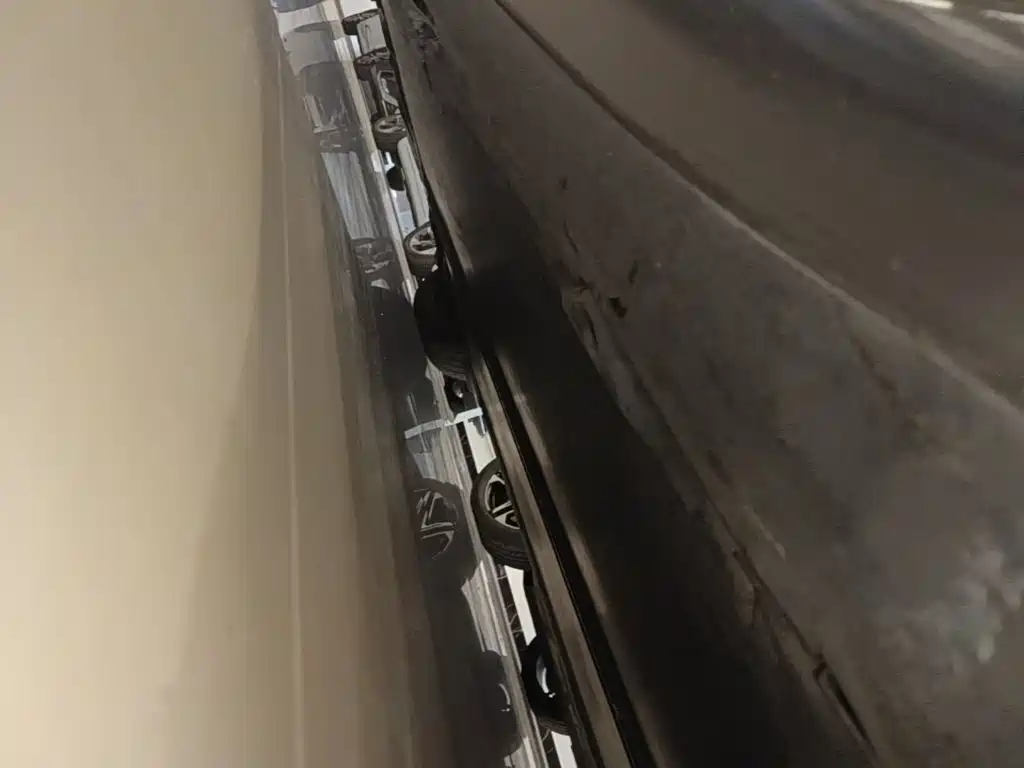 Tesla Model 3 — миниатюра 21