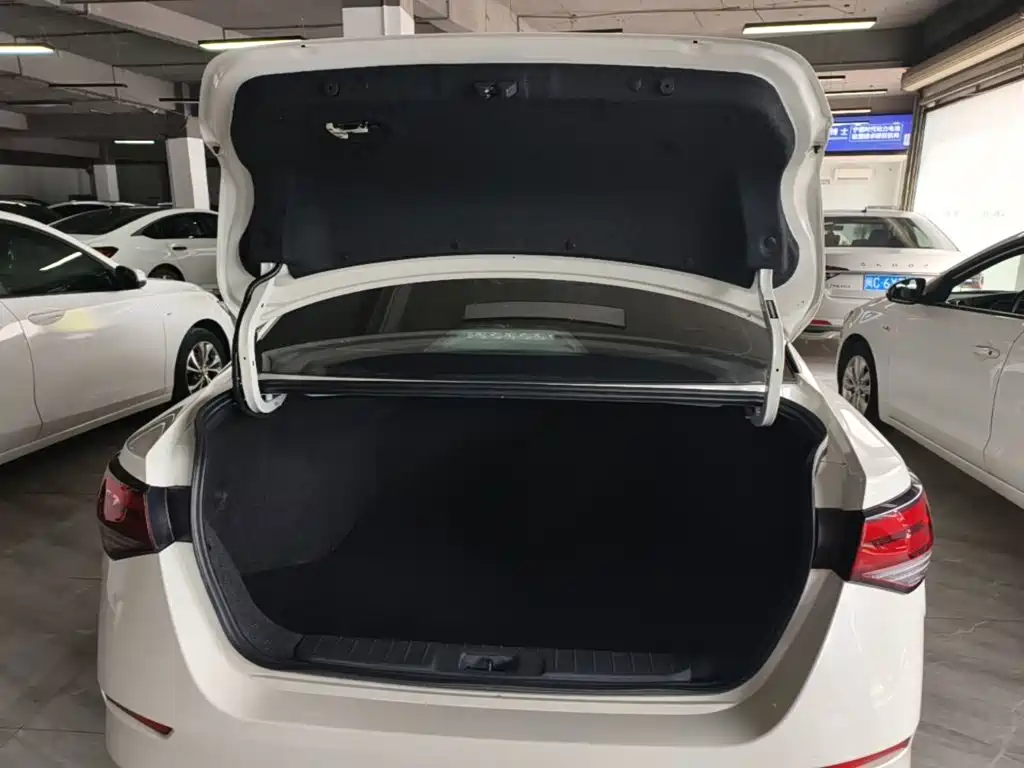 Nissan Sylphy — миниатюра 19