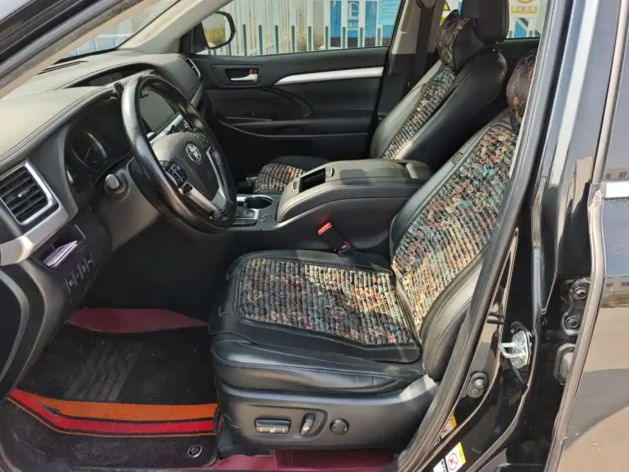 Toyota Highlander — миниатюра 9