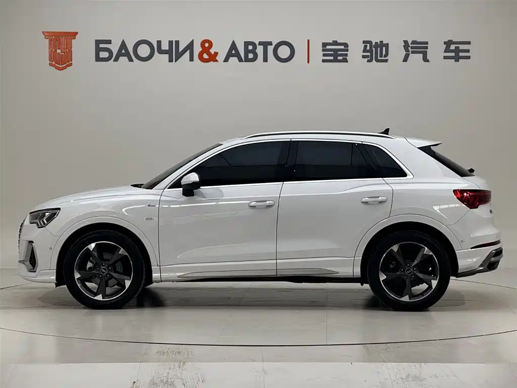 Audi Q3 2022 35 TFSI Fashion