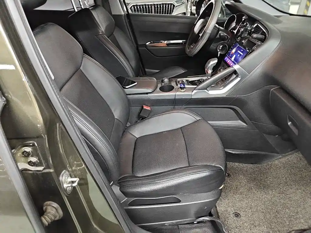 Peugeot 3008 — миниатюра 25