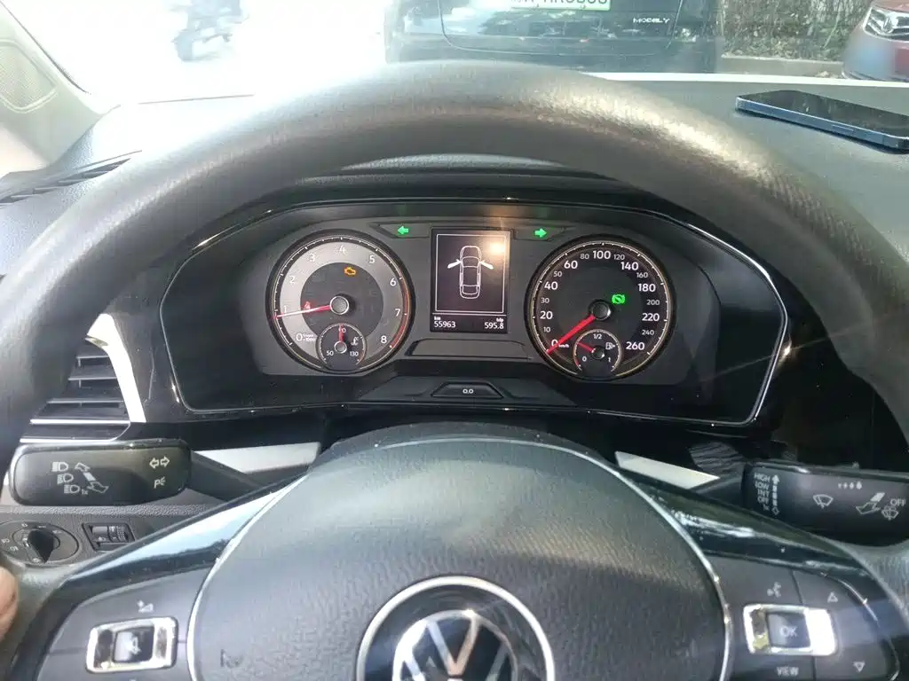 Volkswagen Lavida — миниатюра 4