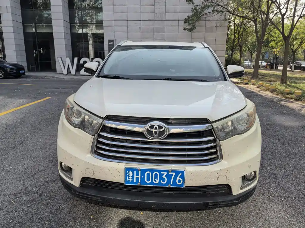 Toyota Highlander — миниатюра 6