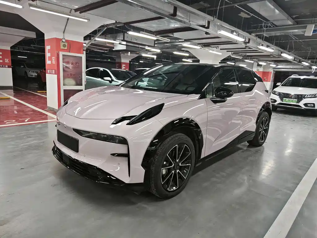 Zeekr X 2024