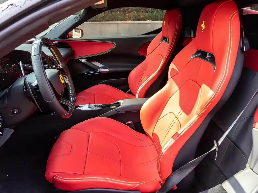 Ferrari SF90 2020 3.9T V8 Stradale