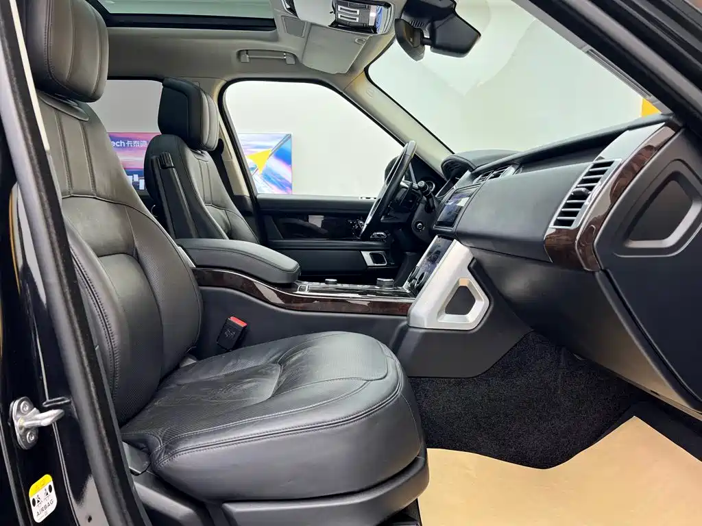 Land Rover Range Rover — миниатюра 20
