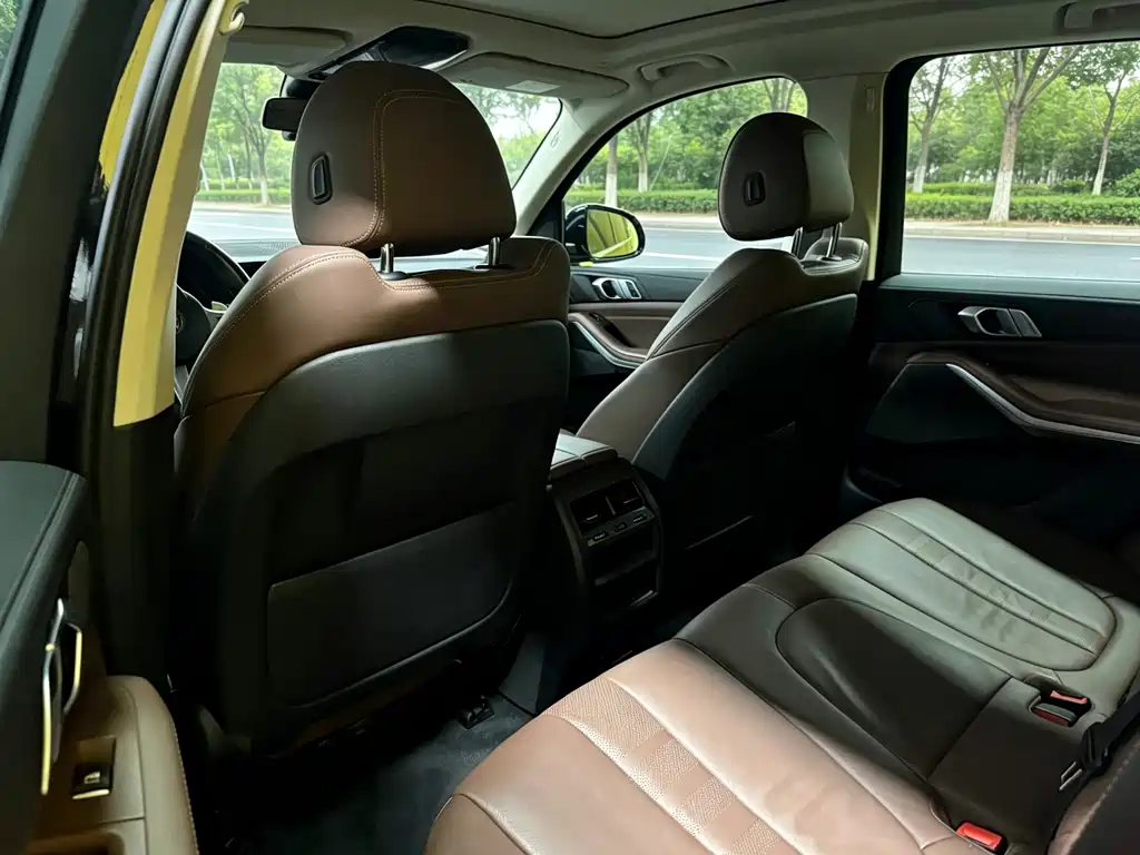 BMW X5 2022 xDrive40i M Sport