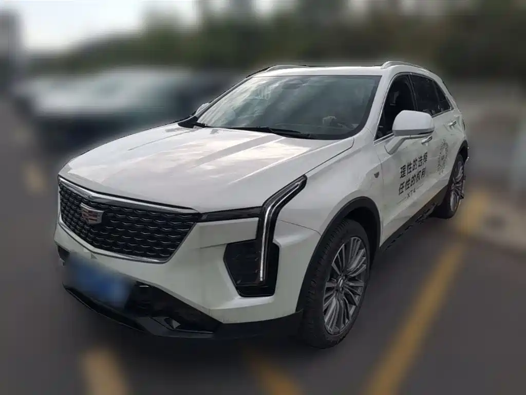 Cadillac XT4 2025