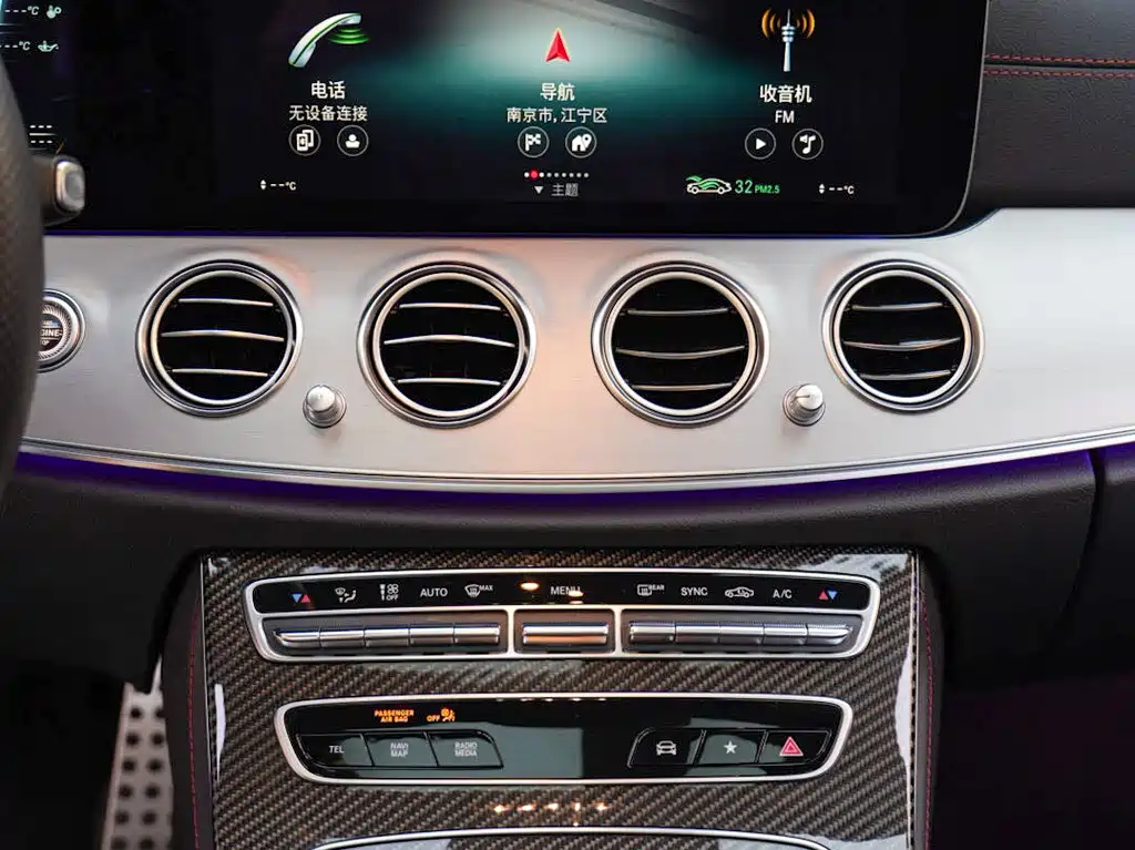 MERCEDES-BENZ E CLASS AMG