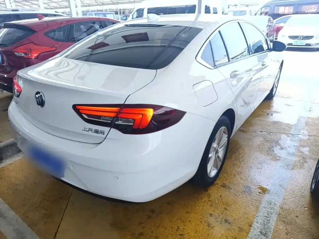 Buick Regal — миниатюра 7