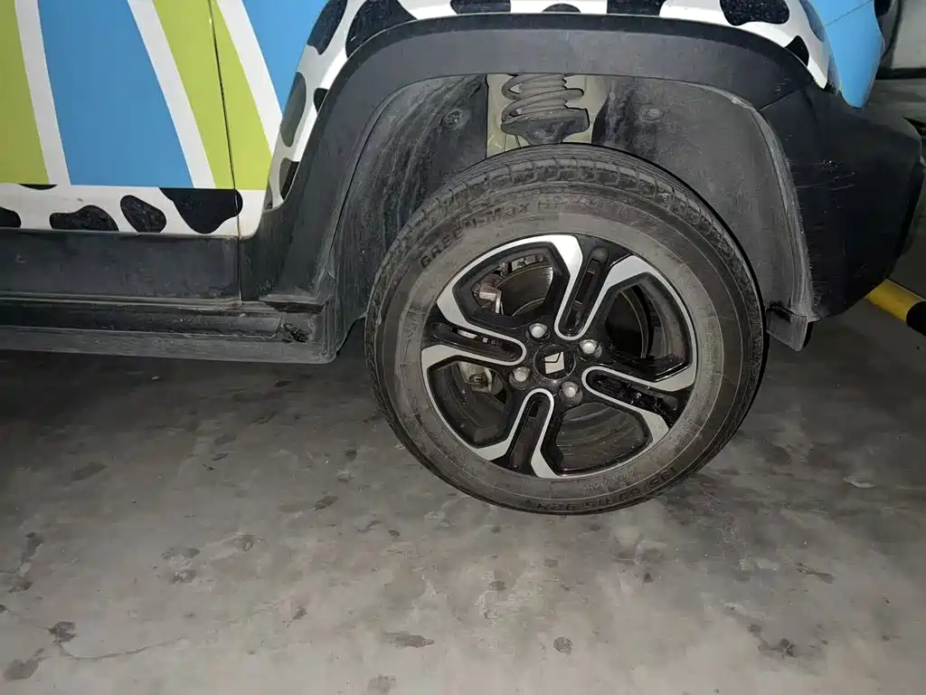 Baojun Yueye — миниатюра 8